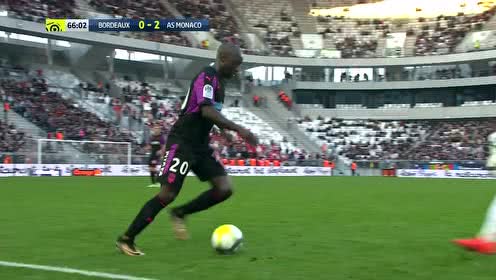 拜仁德甲13轮净胜球+40五大联赛第一，比第二名巴萨多了15球（德甲13轮过后，拜仁净胜球+40领跑五大联赛，领先巴萨15球）