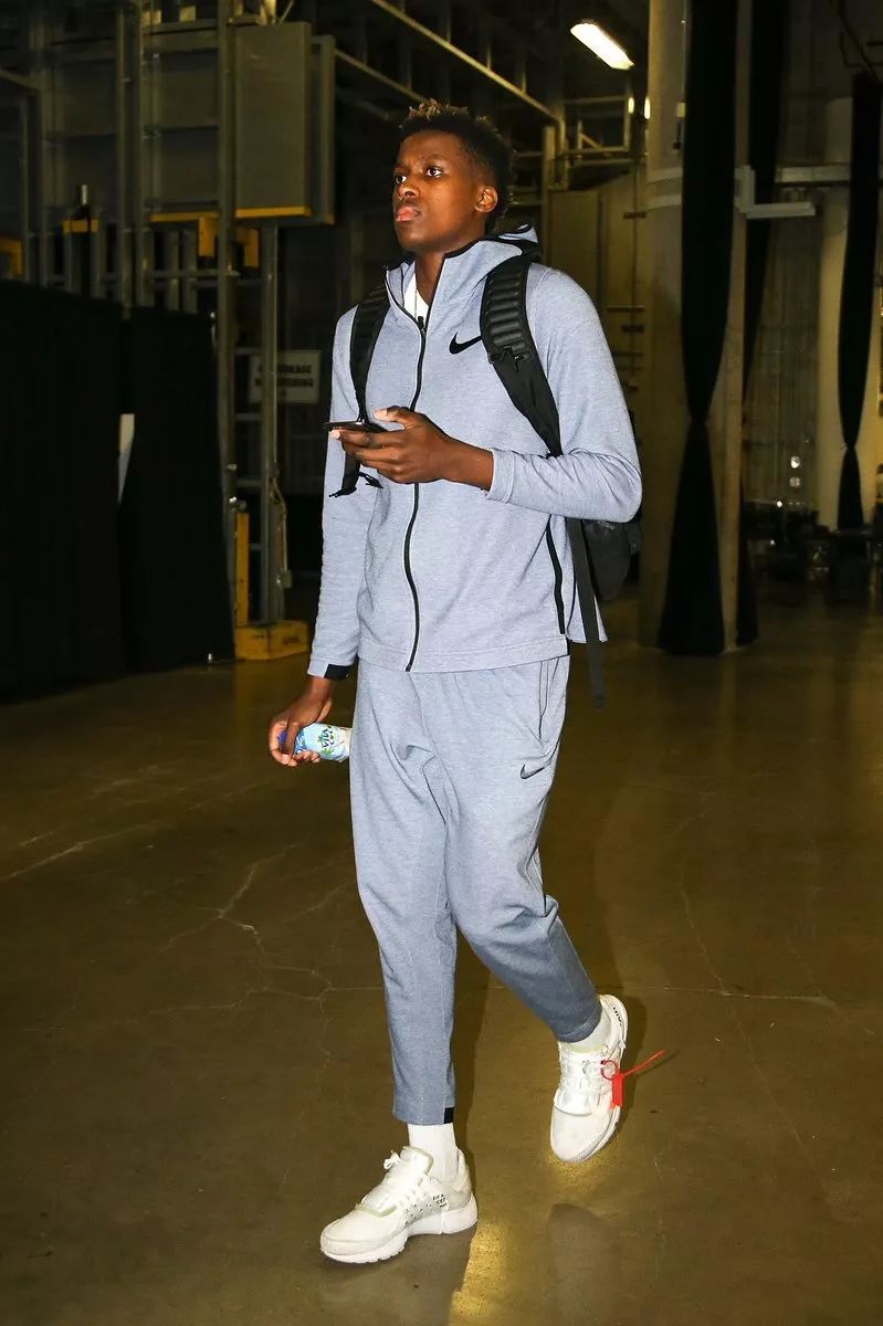 还是那个他！威少仅用三节就砍下生涯第207次三双（三节够了！威少收下生涯第207次三双）