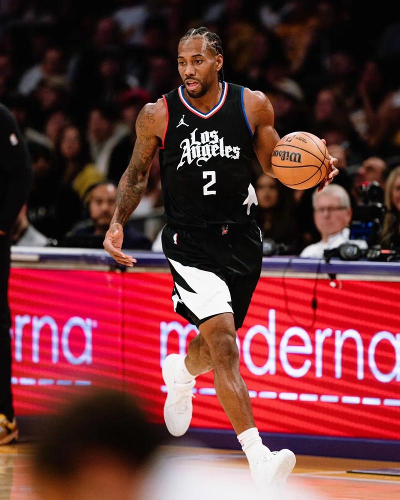 刘殿座：中超最佳守门员奖项对我意义重大，是鼓励也是鞭策（刘殿座：中超最佳门将对我意义非凡，既是激励也是鞭策）