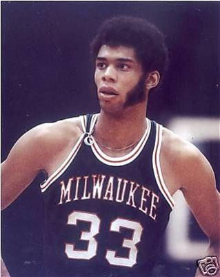 凯恩：现在还不是恐慌的时候，从整场比赛看我们做得还不够（凯恩：别慌，从全场表现看我们仍有不足）