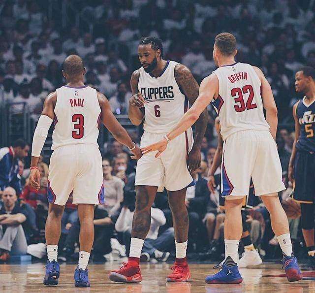 脚踝被晃到失联（脚踝一晃就掉线）